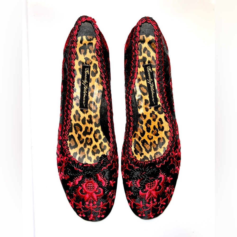 Beverly Feldman Black & Red Embroidered Ballet Flats Size 9